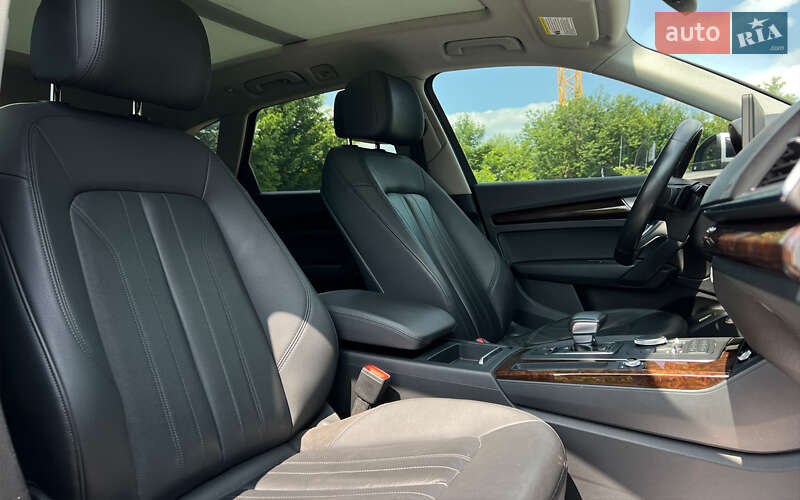 Внедорожник / Кроссовер Audi Q5 2019 в Львове