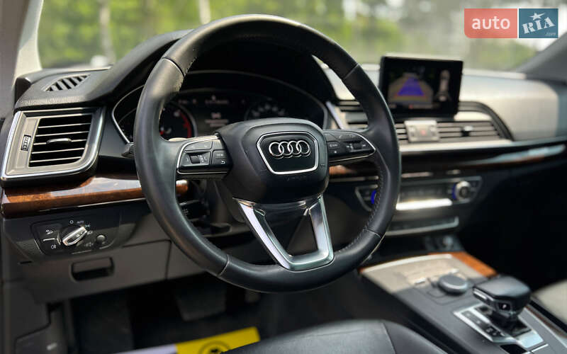 Внедорожник / Кроссовер Audi Q5 2019 в Львове