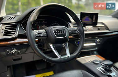 Внедорожник / Кроссовер Audi Q5 2019 в 