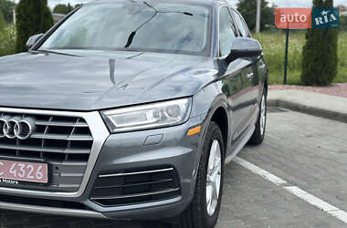 Внедорожник / Кроссовер Audi Q5 2019 в 
