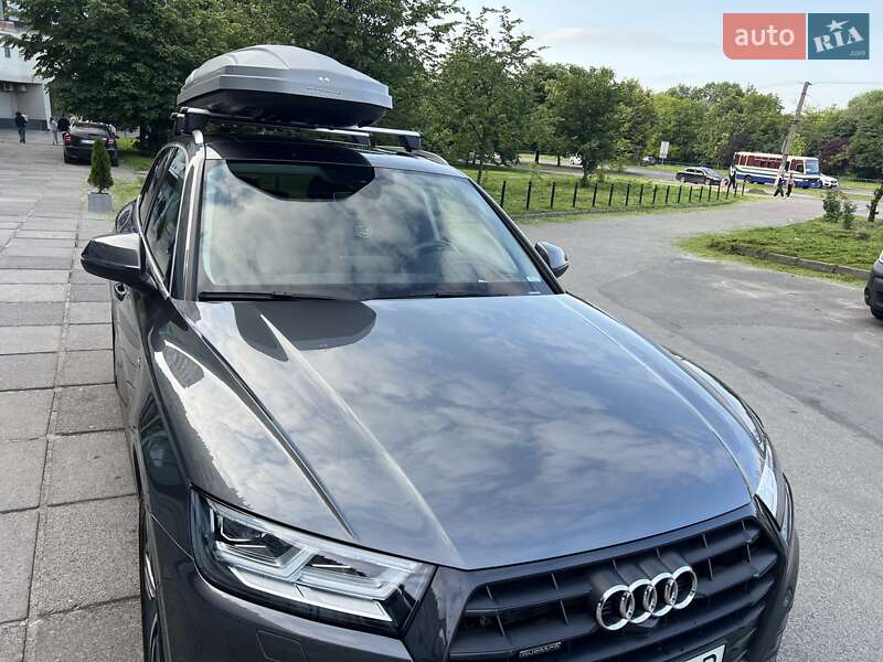 Внедорожник / Кроссовер Audi Q5 2019 в Львове фото 2 Внедорожник / Кроссовер Audi Q5 2019 в Львове