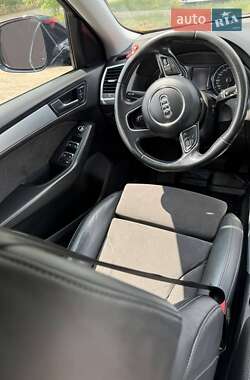 Внедорожник / Кроссовер Audi Q5 2015 в 