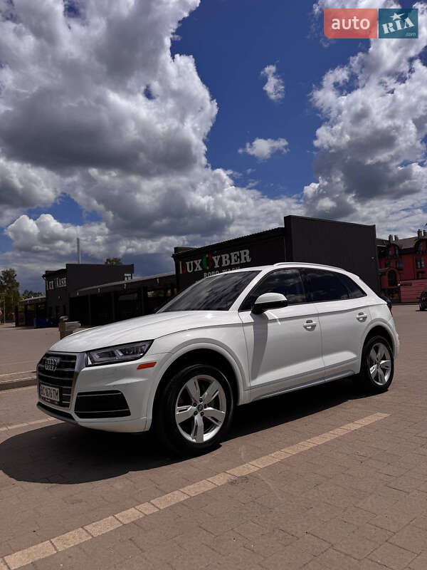 Позашляховик / Кросовер Audi Q5 2018 в Дрогобичі