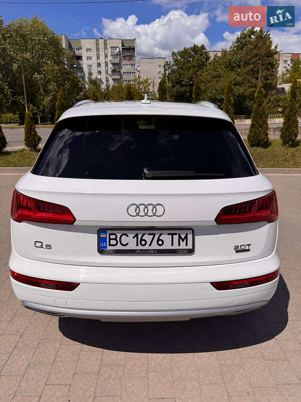 Позашляховик / Кросовер Audi Q5 2018 в Дрогобичі