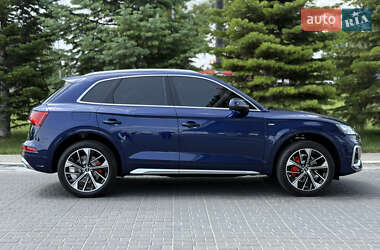 Внедорожник / Кроссовер Audi Q5 2023 в 