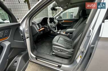 Внедорожник / Кроссовер Audi Q5 2022 в 
