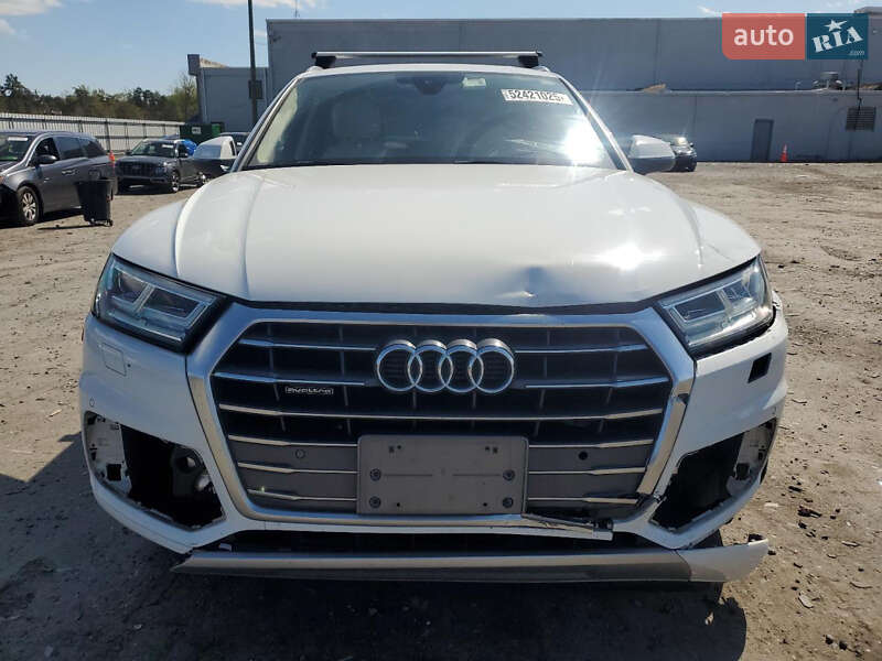 Внедорожник / Кроссовер Audi Q5 2018 в Стрые
