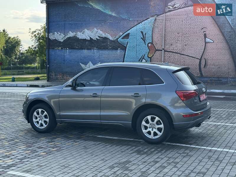 Внедорожник / Кроссовер Audi Q5 2012 в Луцке