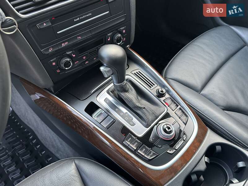 Внедорожник / Кроссовер Audi Q5 2012 в Луцке