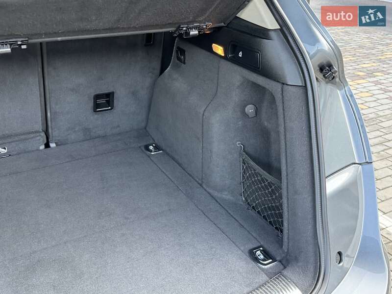 Внедорожник / Кроссовер Audi Q5 2012 в Луцке