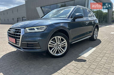 Позашляховик / Кросовер Audi Q5 2018 в Львові