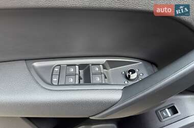 Внедорожник / Кроссовер Audi Q5 2017 в 