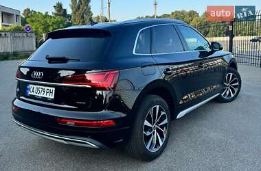 Внедорожник / Кроссовер Audi Q5 2021 в 