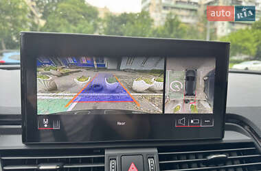 Внедорожник / Кроссовер Audi Q5 2021 в 