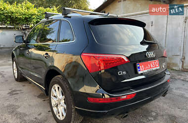 Внедорожник / Кроссовер Audi Q5 2012 в 