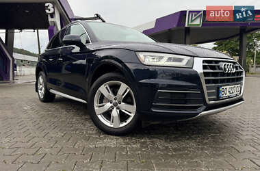 Внедорожник / Кроссовер Audi Q5 2018 в Черновцах