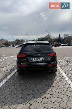 Внедорожник / Кроссовер Audi Q5 2015 в 