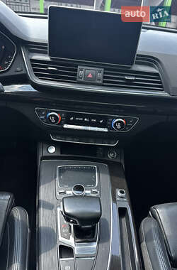 Внедорожник / Кроссовер Audi Q5 2019 в 