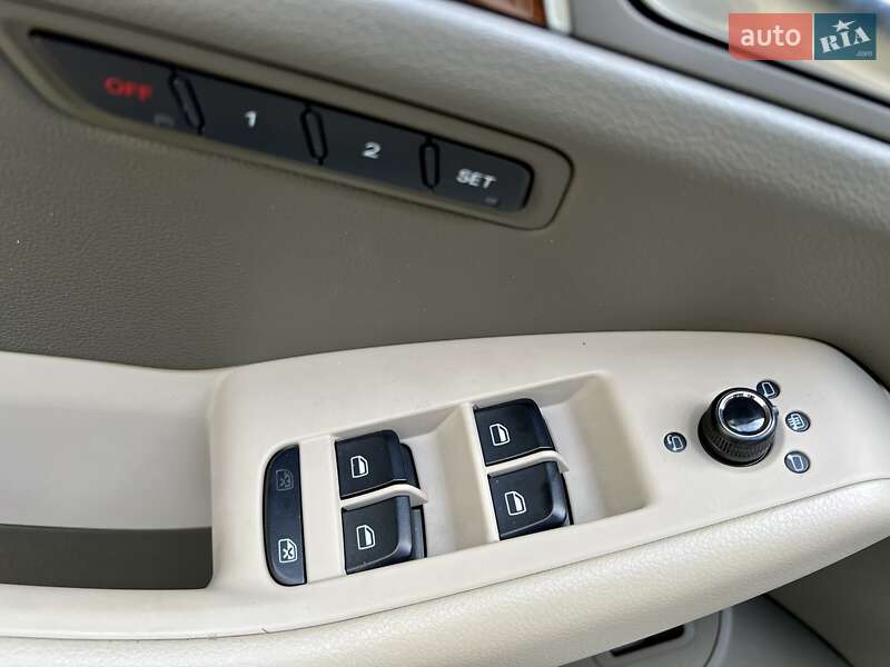 Внедорожник / Кроссовер Audi Q5 2009 в Днепре