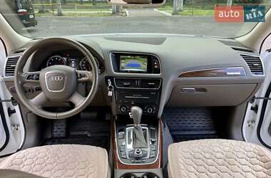 Внедорожник / Кроссовер Audi Q5 2009 в Днепре