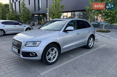 Внедорожник / Кроссовер Audi Q5 2015 в 