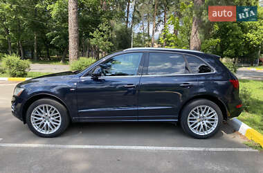 Внедорожник / Кроссовер Audi Q5 2016 в 