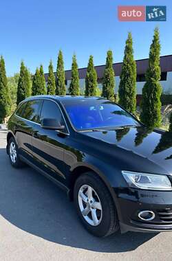 Внедорожник / Кроссовер Audi Q5 2013 в 