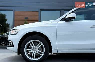 Внедорожник / Кроссовер Audi Q5 2017 в 