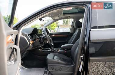 Внедорожник / Кроссовер Audi Q5 2021 в 