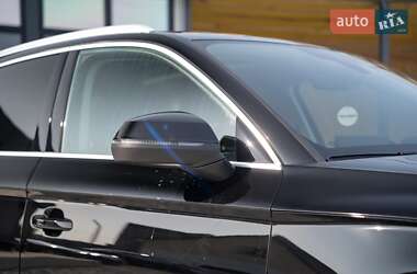 Внедорожник / Кроссовер Audi Q5 2021 в 