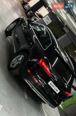 Внедорожник / Кроссовер Audi Q5 2021 в 