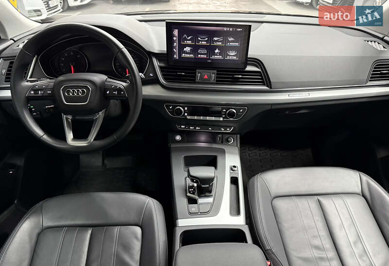 Внедорожник / Кроссовер Audi Q5 2021 в Одессе