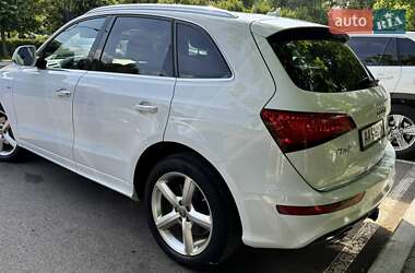 Внедорожник / Кроссовер Audi Q5 2016 в 