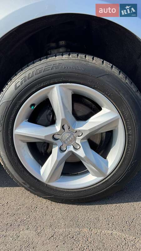 Внедорожник / Кроссовер Audi Q5 2016 в Ровно