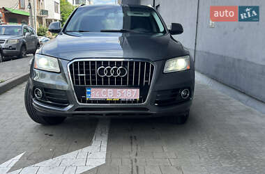 Внедорожник / Кроссовер Audi Q5 2016 в 