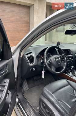 Внедорожник / Кроссовер Audi Q5 2012 в 