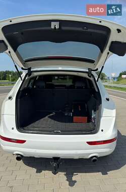 Внедорожник / Кроссовер Audi Q5 2011 в 