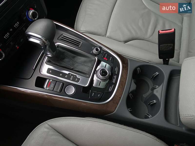 Внедорожник / Кроссовер Audi Q5 2014 в Львове