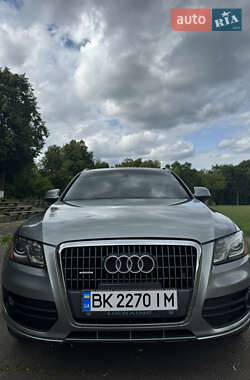 Внедорожник / Кроссовер Audi Q5 2011 в 