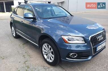 Внедорожник / Кроссовер Audi Q5 2015 в 