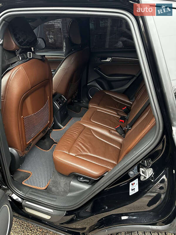 Внедорожник / Кроссовер Audi Q5 2014 в Днепре