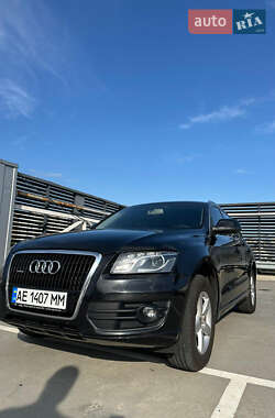 Внедорожник / Кроссовер Audi Q5 2009 в 