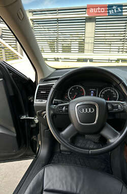 Внедорожник / Кроссовер Audi Q5 2009 в 