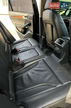 Внедорожник / Кроссовер Audi Q5 2009 в 