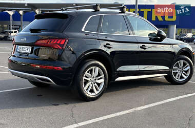 Внедорожник / Кроссовер Audi Q5 2019 в 