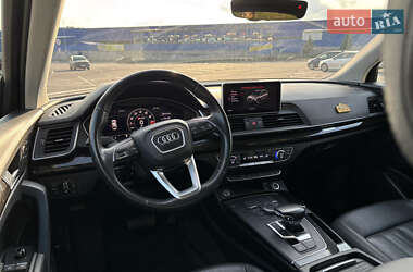 Внедорожник / Кроссовер Audi Q5 2019 в 