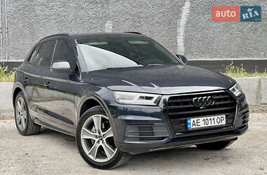 Внедорожник / Кроссовер Audi Q5 2019 в Каменском