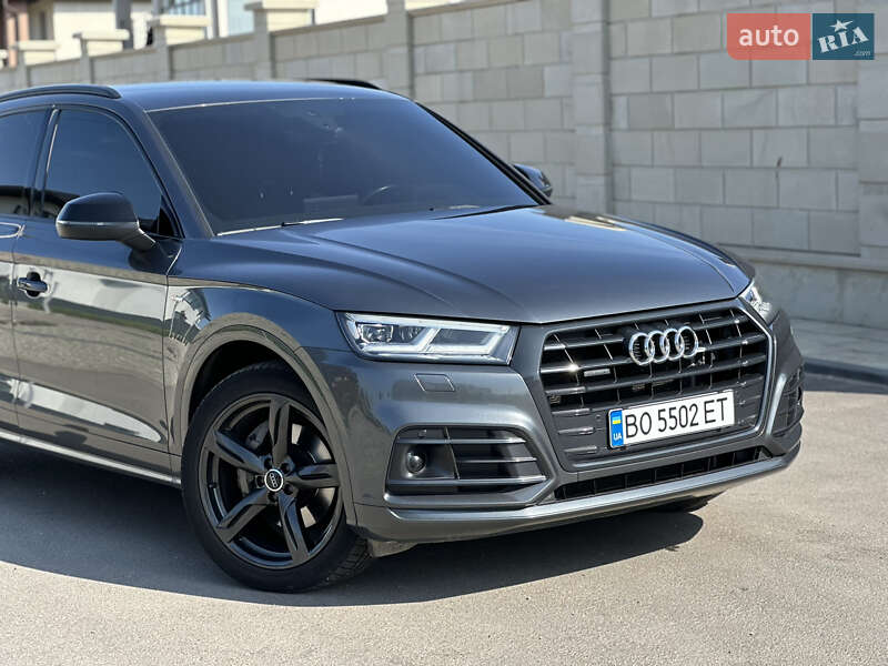 Внедорожник / Кроссовер Audi Q5 2018 в Тернополе