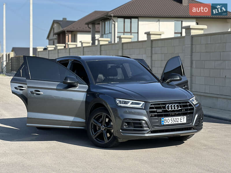 Внедорожник / Кроссовер Audi Q5 2018 в Тернополе