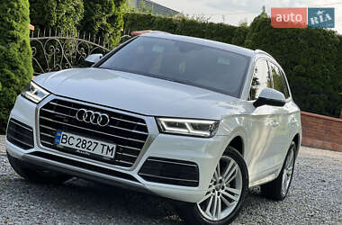 Внедорожник / Кроссовер Audi Q5 2017 в 